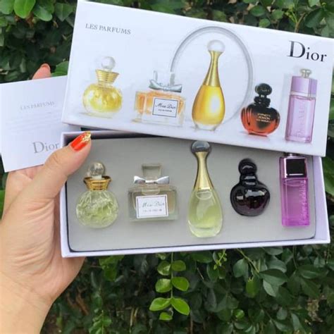 berapa harga parfum dior|parfum dior tokopedia.